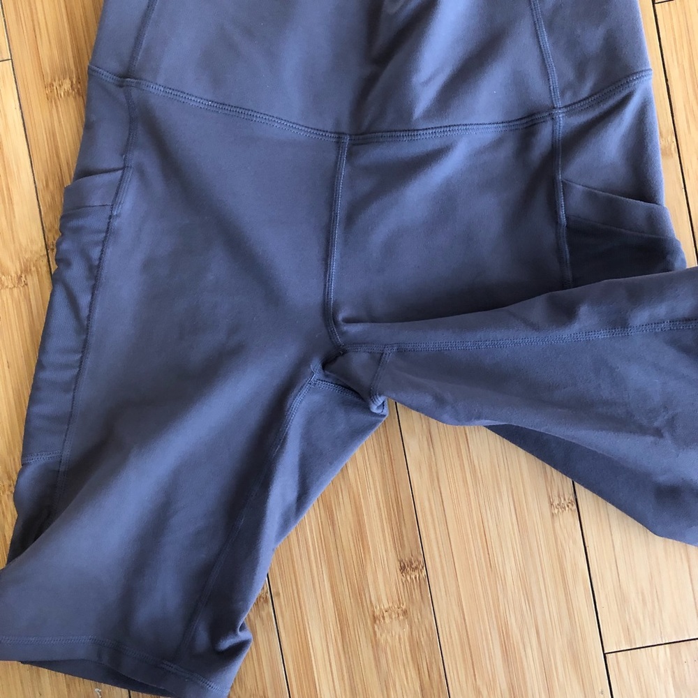 Fabletics On-The-Go Highwaisted 9" Shorts - image 4